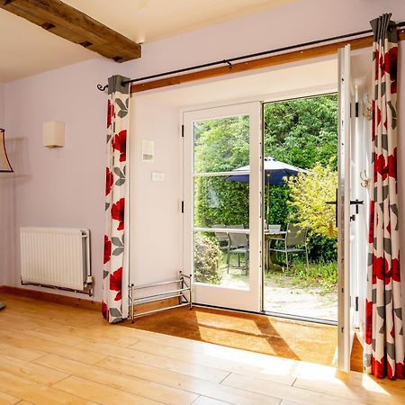 Bramley Cottage Ottery St Mary エクステリア 写真