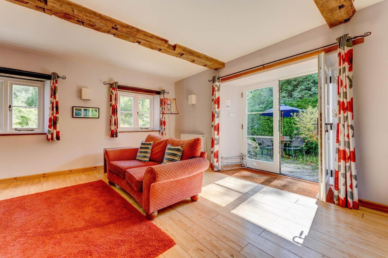 Bramley Cottage Ottery St Mary エクステリア 写真