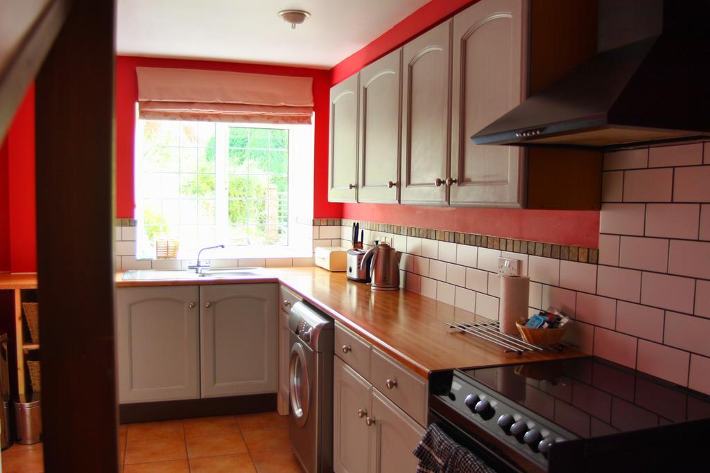 Bramley Cottage Ottery St Mary エクステリア 写真